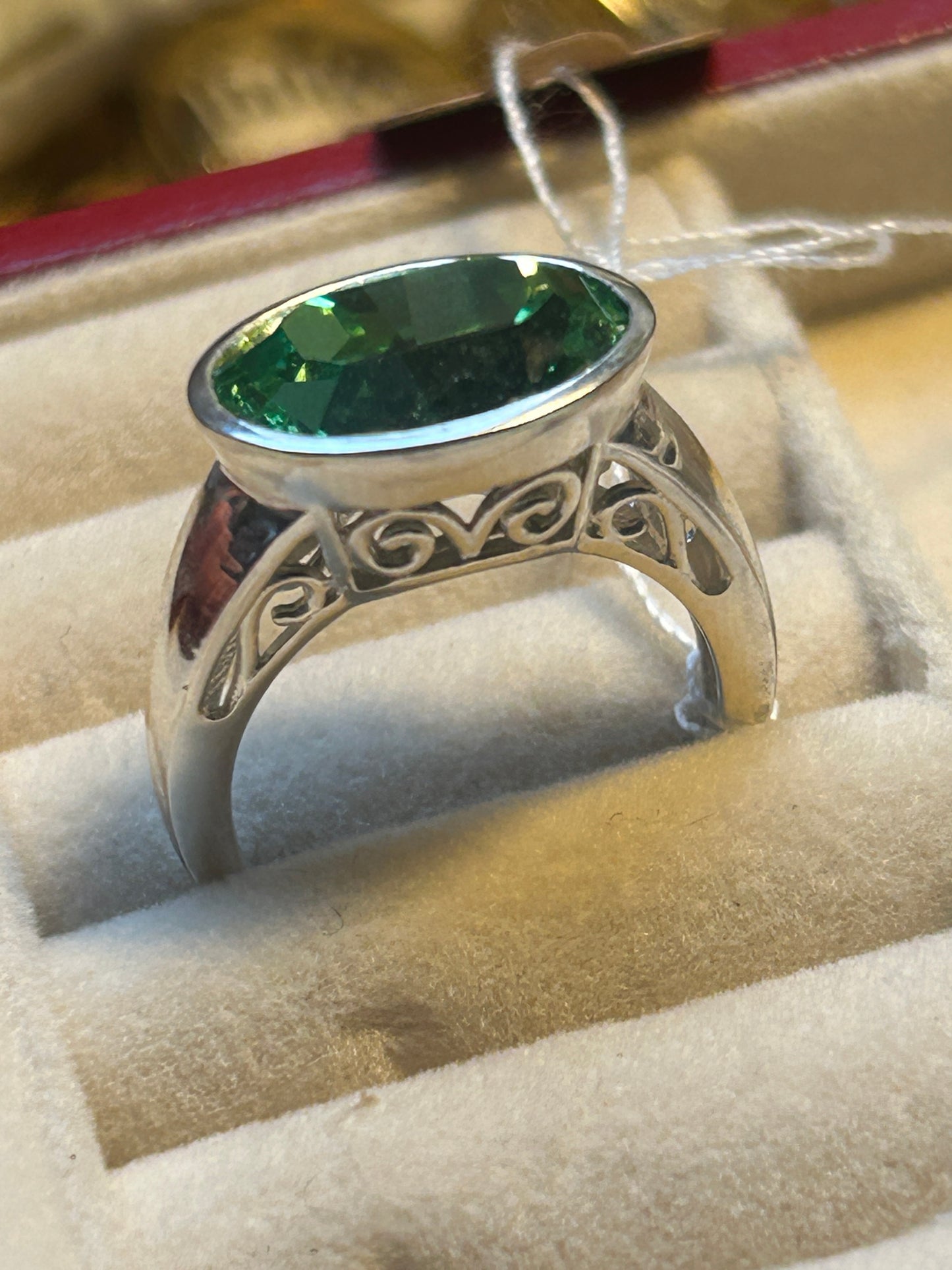 Silver Green cz Tourmaline Ring size M 1//2